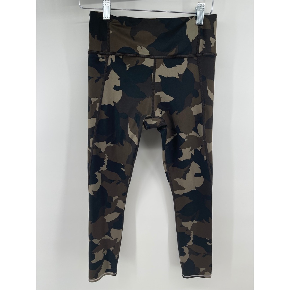Athleta Camo High Rise Leggings Camouflage  XS Yoga Athletic Bodycon Smooth